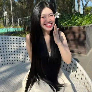 Vân Làm Mẹ